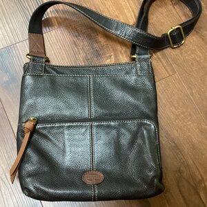 Fossil Morgan Traveler leather crossbody/should bag